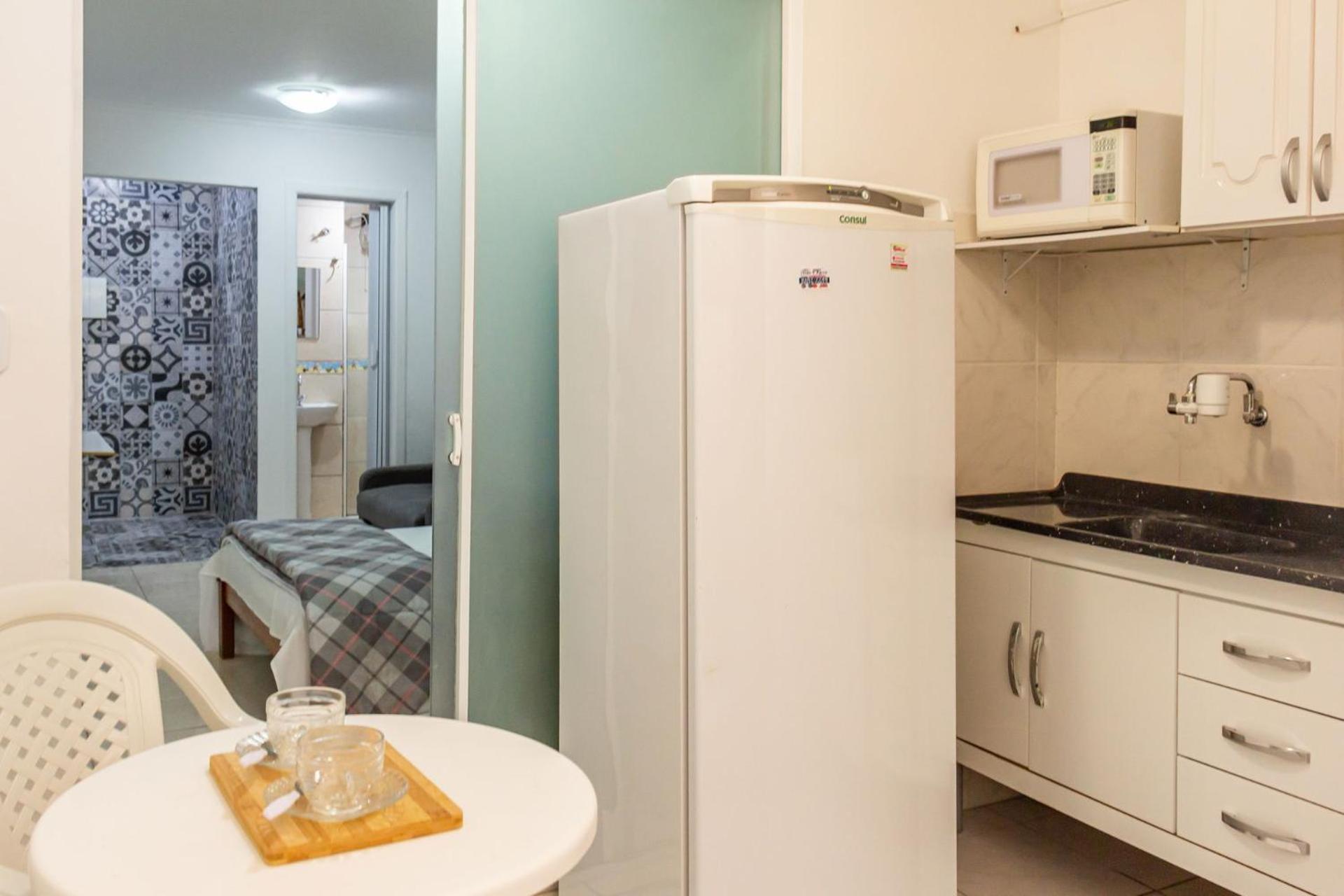 Custo Benefício, 100 Metros Da Em P880 Apartamento